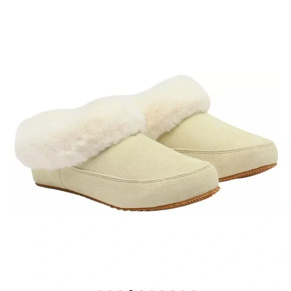 Sorel Go™ Coffee Run Faux Fur Slippers – Natural Tan / Sea Salt - Picture 3 of 9